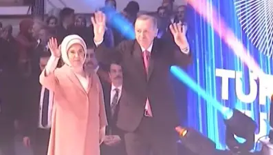 AK Parti Büyük Kongresi toplandı | Cumhurbaşkanı Erdoğan salona giriş yaptı