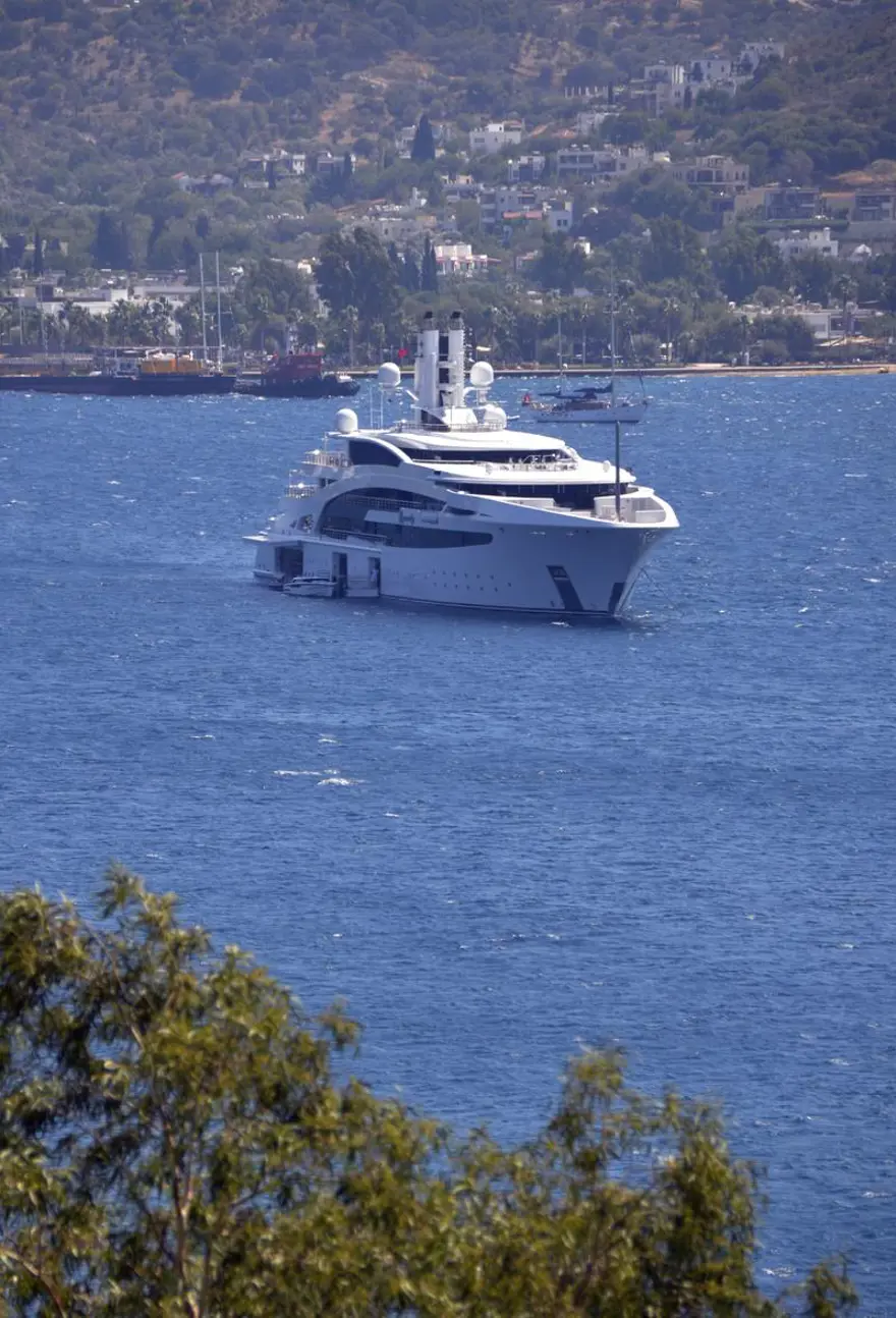 Milyon euroluk yatlar Bodrum'a demirledi 9