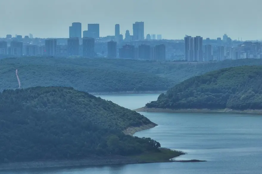 İstanbul barajlarında doluluk oranı yüzde 60’ın altına düştü:Uzmanlardan tasarruf çağrısı İstanbul barajlarında doluluk oranı yüzde 60’ın altına düştü:Uzmanlardan tasarruf çağrısı