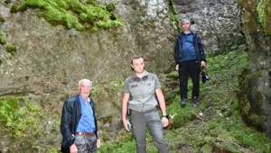 Bin 700 rakımlı zirvede: Görenleri şaşırtıyor