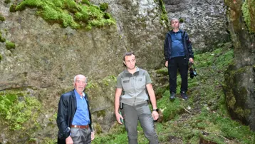 Bin 700 rakımlı zirvede: Görenleri şaşırtıyor