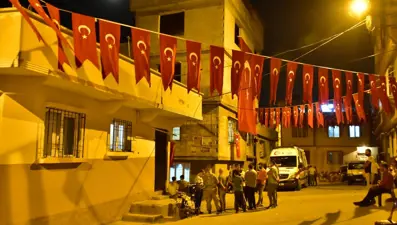 Mevzide düşen asker şehit oldu