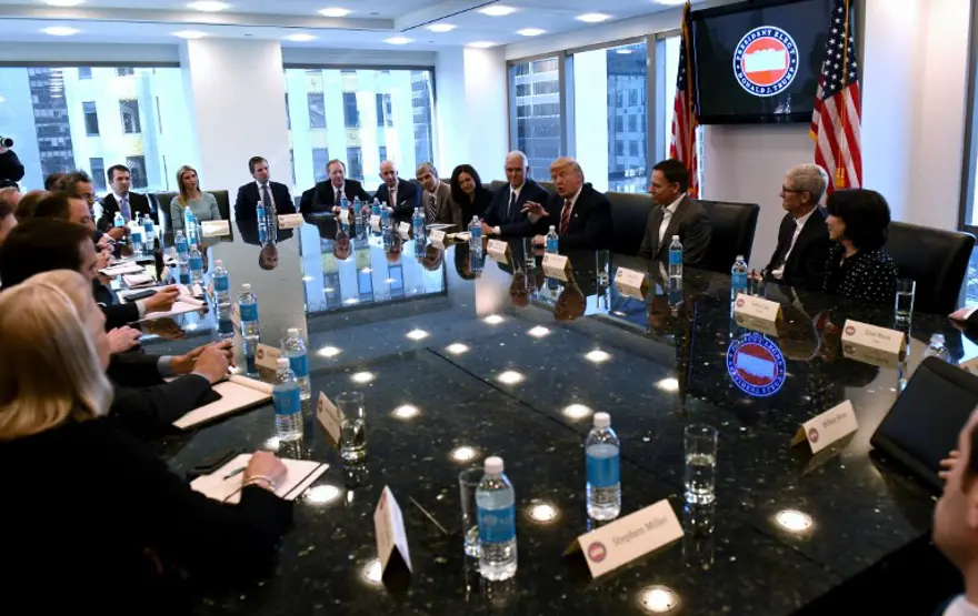 Trump ve teknoji devlerinden 3 trilyon dolarlık buluşma Trump ve teknoji devlerinden 3 trilyon dolarlık buluşma