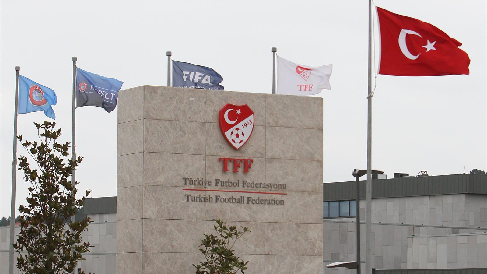 Dursun Özbek, Şekip Mosturoğlu ve Demirören bir araya geliyor