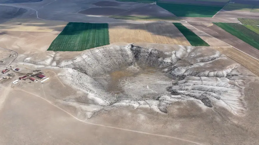 Türkiye'nin obruk tehlike ve risk haritası güncelleniyor: 16 il için uyarı 24