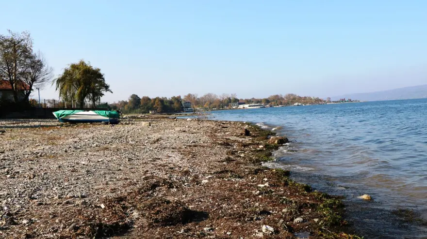 Sapanca Gölü'nde su seviyesi kritik noktaya doğru düşüyor 9