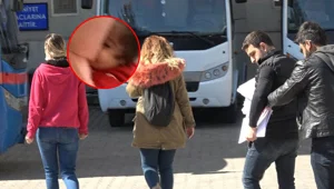 8 aylık kızını yastıkla boğmaya çalışan anne serbest bırakıldı 8 aylık kızını yastıkla boğmaya çalışan anne serbest bırakıldı