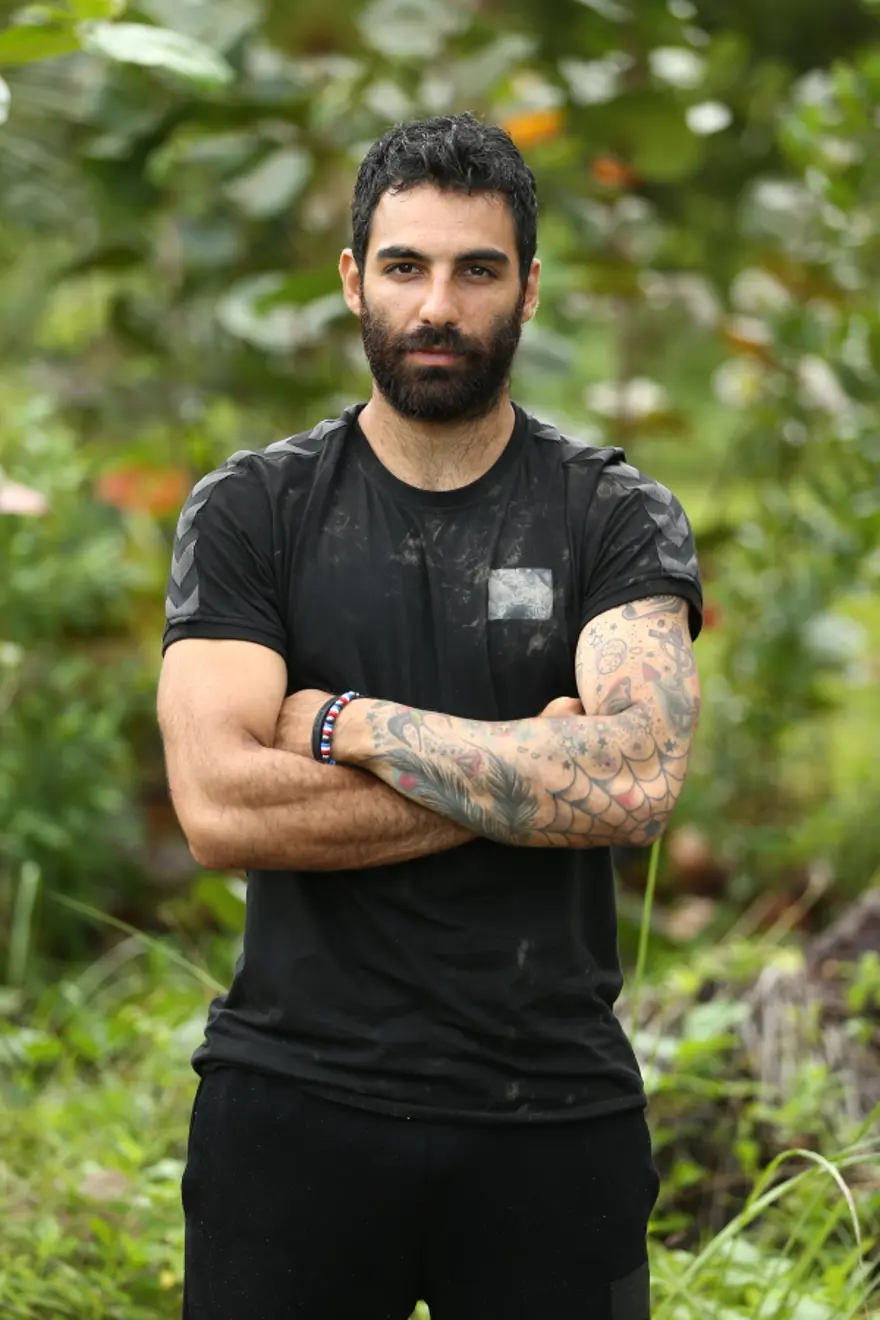 Eser West'ten Survivor paylaşımı (Eser West kimdir?) 6 Eser West'ten Survivor paylaşımı (Eser West kimdir?) 6