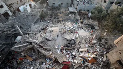 İsrail, Gazze'yi vurmaya devam etti: 70 Filistinli hayatını kaybetti