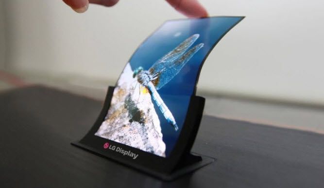 LG'den katlanabilen telefon geliyor