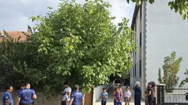 Üçüncü kattan düşen kadın ağır yaralandı