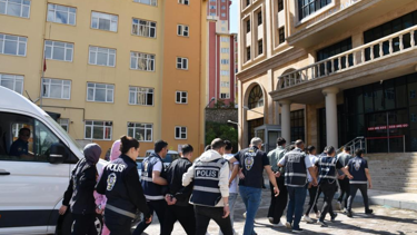 62 ilde 332 kişiyi dolandırdılar: 27,5 milyonluk vurgun