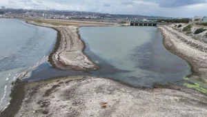 İstanbul'un 61 günlük suyu kaldı İstanbul'un 61 günlük suyu kaldı