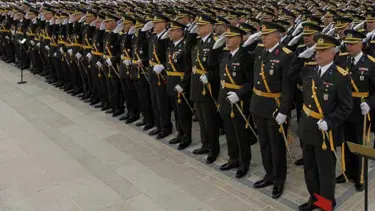 TSK: 347 general ve amiral görev yapıyor