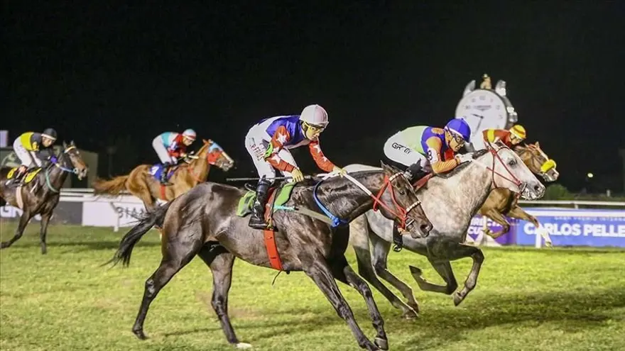 At yarışlarında yenilikler! Yarış ikramiyesi artıyor, VAR sistemi geliyor! 4