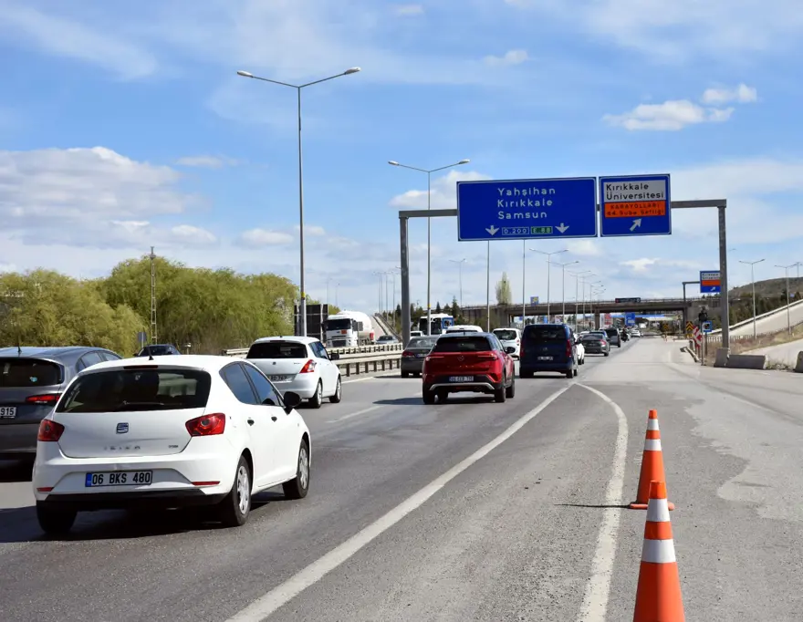 43 ilin geçiş güzergahında bayram yoğunluğu 9