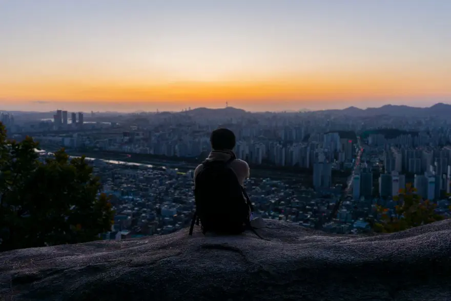 Yalnızlık salgını dünyada yayılıyor: "Kimsenin yalnız kalmayacağı şehir" 7