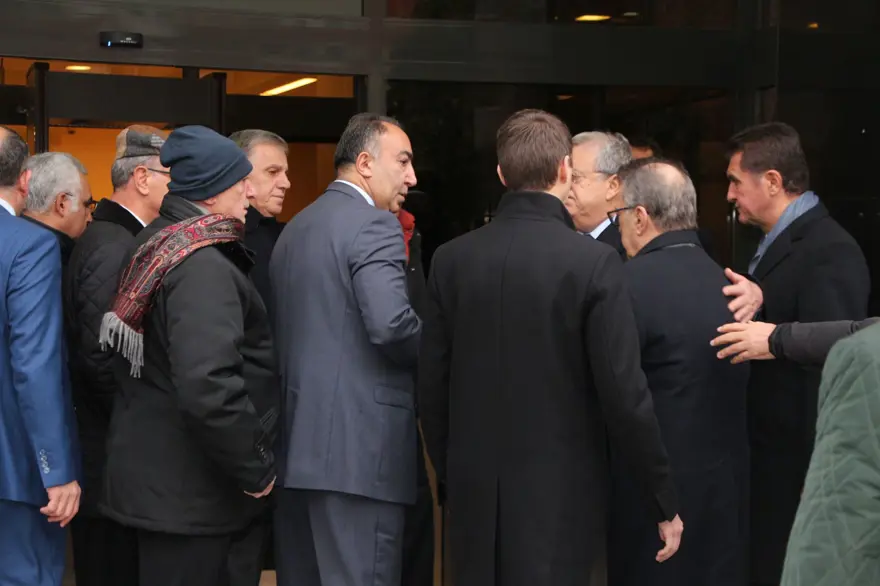 Yavuz Yılmaz son yolculuğuna uğurlandı 52 Yavuz Yılmaz son yolculuğuna uğurlandı 52