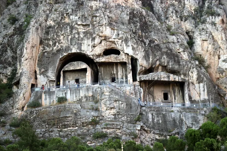 'Şehzadeler şehri' Amasya tarih kokan otantik sokaklarıyla ziyaretçilerini bekliyor 9
