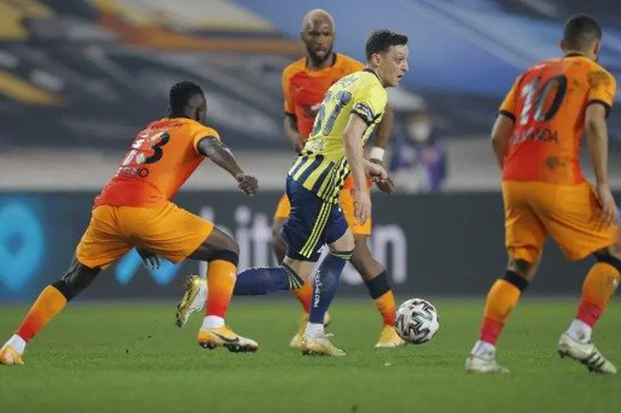 Süper Lig'de haftanın mücadelesi: Galatasaray - Fenerbahçe (Rakamlarla Galatasaray Fenerbahçe derbisi) 2 Süper Lig'de haftanın mücadelesi: Galatasaray - Fenerbahçe (Rakamlarla Galatasaray Fenerbahçe derbisi) 2