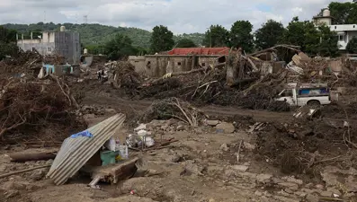 Meksika'da sel: Ölü sayısı artıyor