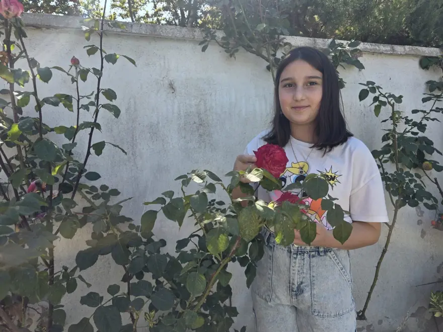 Doktor evinin bahçesinde yetiştirdi: 30 farklı ağaç ve 30'un üzerinde bitki 6 Doktor evinin bahçesinde yetiştirdi: 30 farklı ağaç ve 30'un üzerinde bitki 6