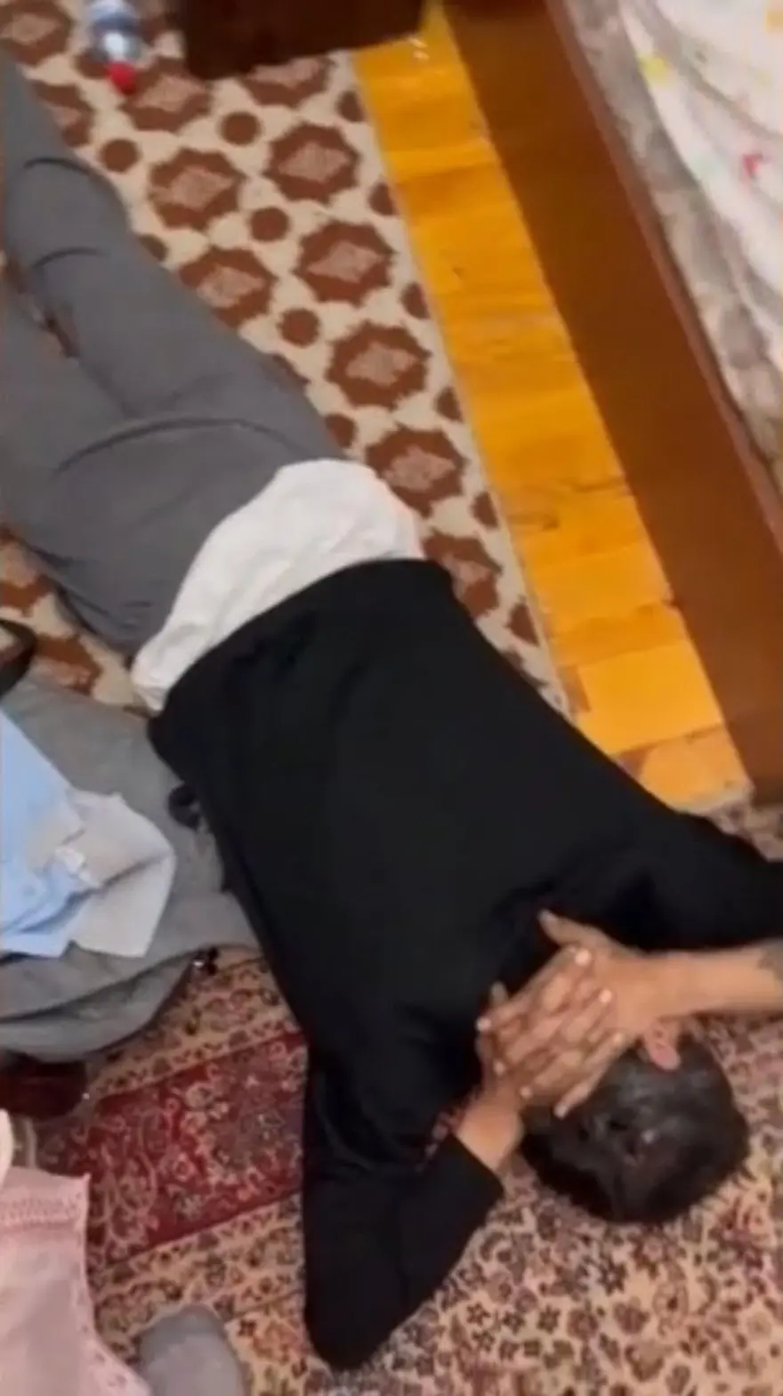 İzmir’in 6 ilçesinde eş zamanlı operasyon: 64 gözaltı 2 İzmir’in 6 ilçesinde eş zamanlı operasyon: 64 gözaltı 2