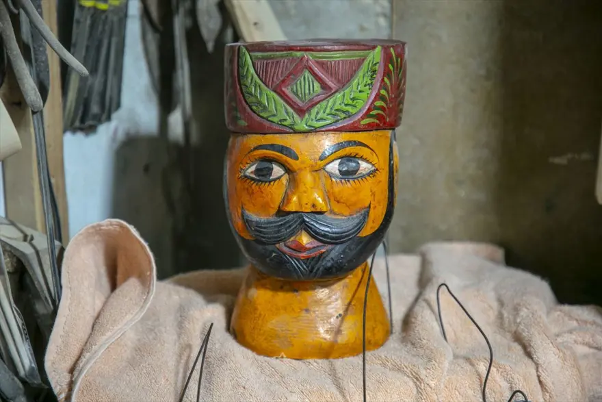 Osmanlı'daki ahşap kukla geleneğini yaşatıyorlar 6 Osmanlı'daki ahşap kukla geleneğini yaşatıyorlar 6