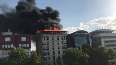 Ankara Maltepe'de otel yangını