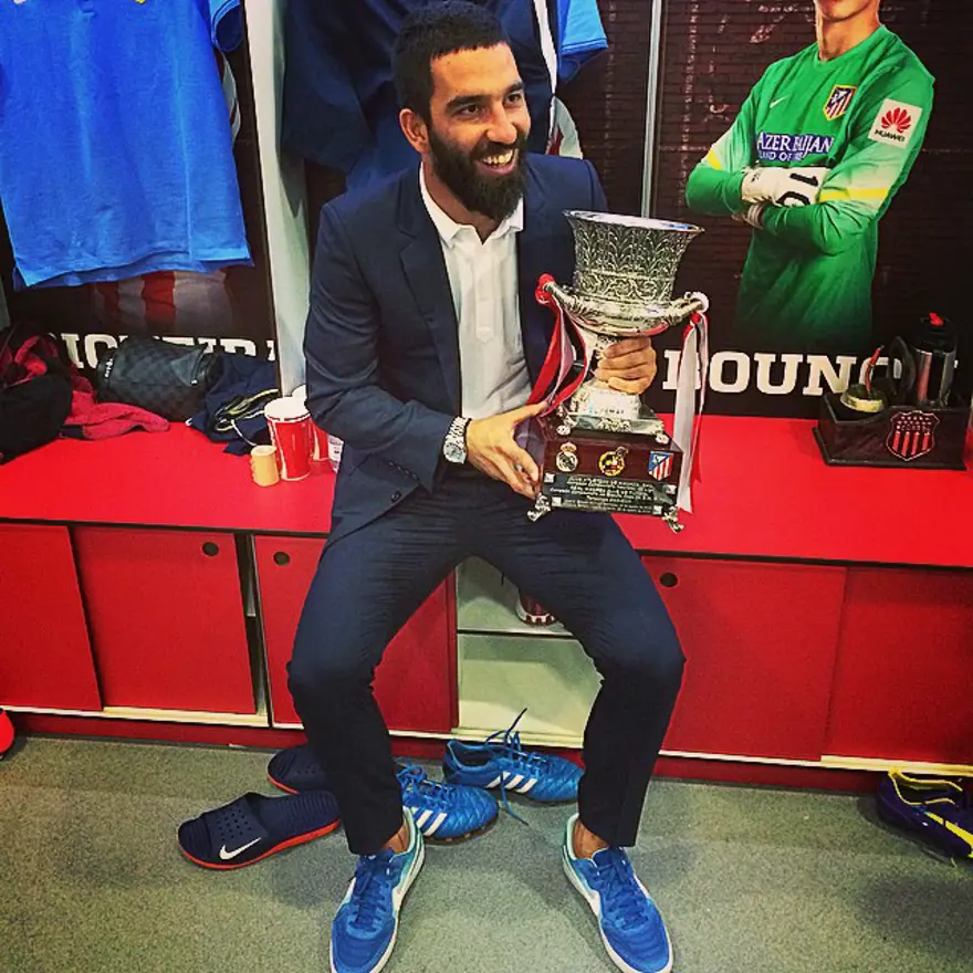 Arda Turan'ın 15 milyon euroluk malikanesi 46 Arda Turan'ın 15 milyon euroluk malikanesi 46