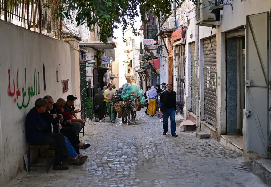 Tarih kokan Akdeniz şehri: Cezayir 7