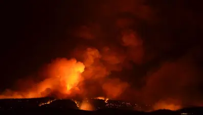 Aydın'da çıkan orman yangını Muğla Kavaklıdere'ye sıçradı