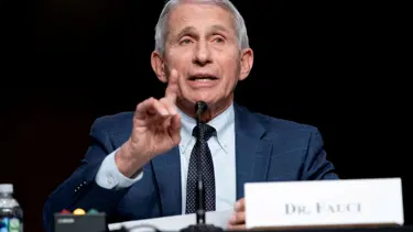Fauci: Her yıl Covid-19 aşısı olmamız gerekebilir