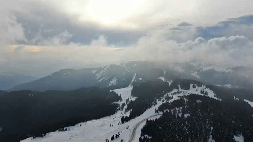 "Anadolu'nun yüce dağı" havadan görüntülendi 5
