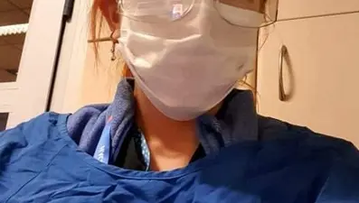 Başbakan'ın kızı gönüllü çalışıyor