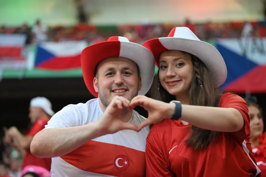 Türkiye, Çekya karşısında kazanarak EURO 2024'te son 16'ya kaldı 38