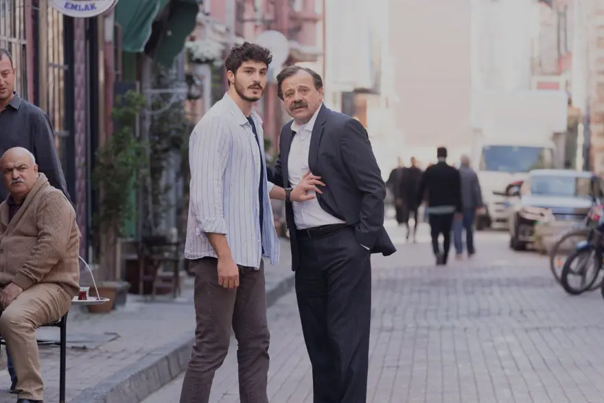 HEM CEMO HEM AZİZE İŞ BULDU 11 HEM CEMO HEM AZİZE İŞ BULDU 11