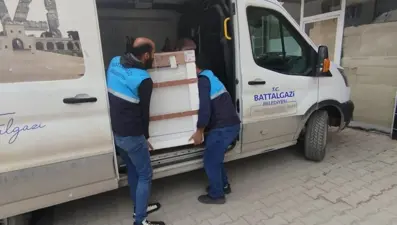 Belediyeden evlenecek çiftlere eşya yardımı