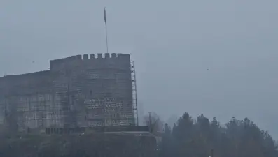 Diyarbakır'da uçak seferlerine yine sis engeli