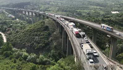 Kocaeli'deki tehlikeli cadde