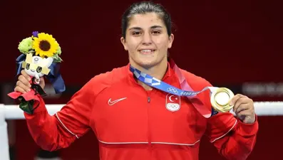Olimpiyat şampiyonu Busenaz Sürmeneli NTV'ye konuştu