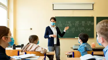 Covid-19 çocukların okula dönmesine engel değil