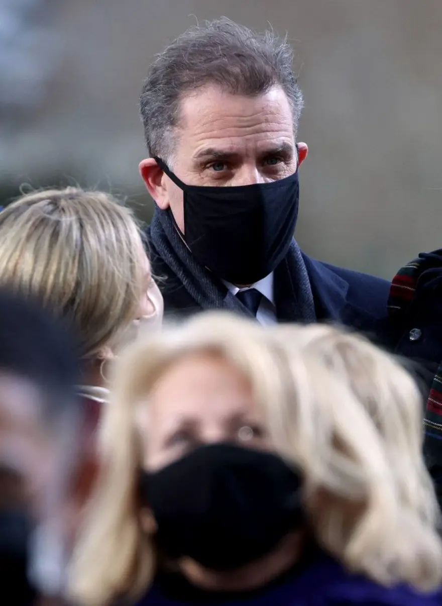 Hunter Biden'ın striptizciyi işe aldığı ortaya çıktı 1