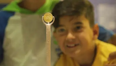 Sultan Alparslan dönemine ait altın sikke Ahlat Müzesi'nde