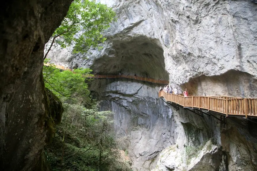 Kastamonu'nun kanyonlarıyla ünlü ilçesi Pınarbaşı nüfusunun 20 katı ziyaretçi ağırladı 9 Kastamonu'nun kanyonlarıyla ünlü ilçesi Pınarbaşı nüfusunun 20 katı ziyaretçi ağırladı 9