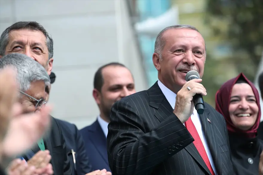 Cumhurbaşkanı Erdoğan: Ders müfredatlarını objektif bir anlayışla yeni baştan hazırladık Cumhurbaşkanı Erdoğan: Ders müfredatlarını objektif bir anlayışla yeni baştan hazırladık