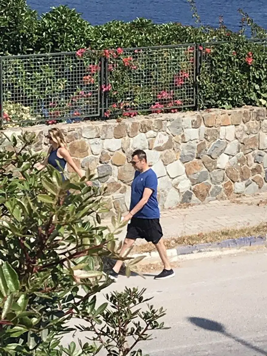 Fikret Orman,Tuğba Coşkun, Fikret Orman ve Tuğba Coşkun sabah yürüyüşü, Fikret Orman ve Tuğba Coşkun sabah sporu, ikret Orman ve Tuğba Coşkun Bodrum'da 8