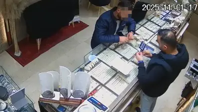 Kuyumculara sahte altın sattılar