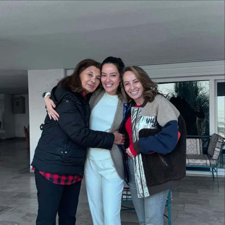 Pelin Akil'den Yalı Çapkını'na veda: Hepiniz çok kıymetlisiniz 6