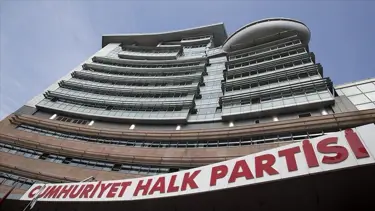 CHP'de belediye başkan adayları anket ile belirlenecek